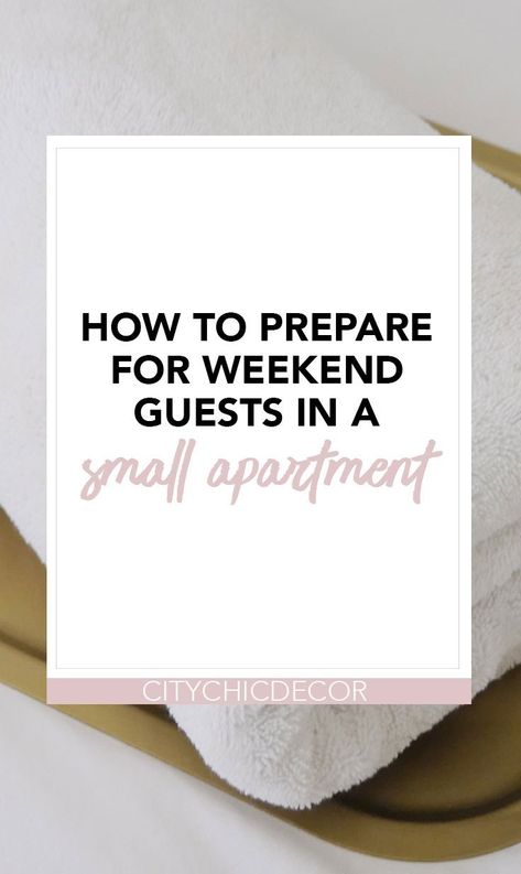 Have guests staying for the weekend but live in a small apartment? Here are some easy tips and tricks on how to prepare and host for guests overnight in your small space. #hostingaparty #partyideas #hostingguests #hostingguestsovernight #hostingguestsfortheweekend Rental Makeover, College Bedroom Apartment, Having Friends, Bathroom Necessities, Cheap Houses, Speed Cleaning, Clean Towels, Hosting Guests, Apartment Bathroom