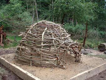 Earth Oven, Cob Oven, Oven Diy, Cob Building, Supraviețuire Camping, Wattle And Daub, Diy Pizza Oven, Stone Oven, Bread Oven