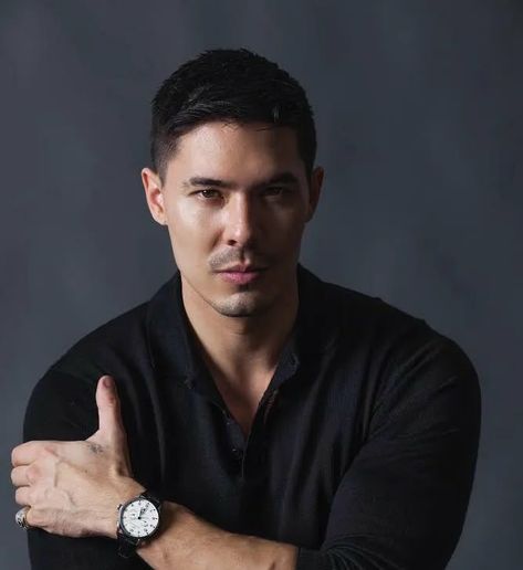 Lewis Tan, Red Rising, Twisted Series, Celebrity Workout, Hey Good Lookin, Workout Routines, Diet Plans, Pretty Men, Fitness Diet