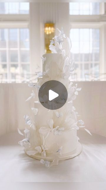 Wafer Paper Tutorial, Cake Design Tutorial, Petal Cake, Wafer Paper Flowers, Cake Templates, Wafer Paper Cake, Luxury Wedding Cake, Sugar Craft, Wafer Paper