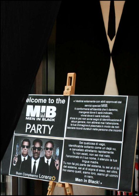 Film The Men in Black Birthday Party Ideas | Photo 2 of 19 | Catch My Party Men In Black Birthday Theme, Men In Black Party Ideas, Men In Black Theme Party, Black Themed Party, Black Birthday Party Ideas, Themed Party Outfits, Black Birthday Party, Birthday 20