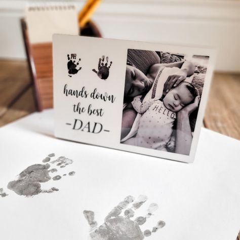 A sweet custom gift for dad! This photo plaque will become a keepsake piece. Add your child’s handprints by taking a picture of the prints, removing the background using a site like remove.bg or canva, and upload using the personalization feature on Zazzle. Telescope Craft, Flower Making Crafts, Craft Paper Design, Diy Telescope, Craft Home Decor, Unique Gifts For Dad, Funny Fathers Day Gifts, Craft Home, Kids Canvas