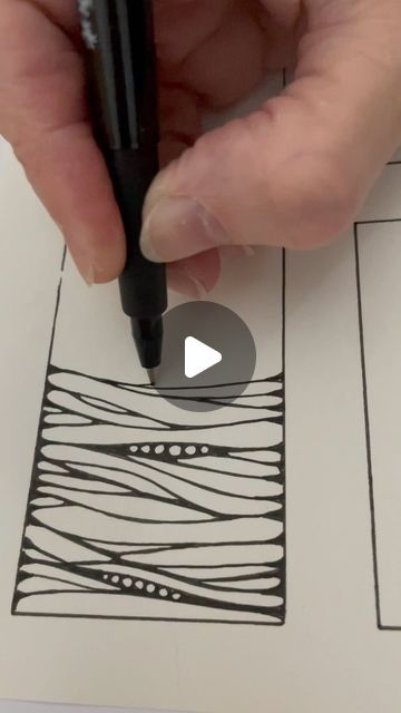 Simple Ink Drawing Ideas, Helen Williams Zentangle, Easy Zen Doodle Art, Gel Pen Doodles Easy, Zen Doodle Art For Beginners, Tattoo Illustration Sketches, Fineliner Art Illustration, Tangle Art Step By Step, Tangle Patterns Step By Step