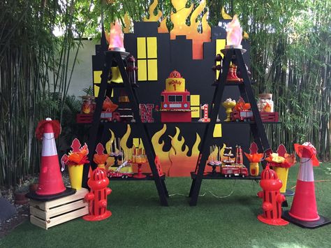 Fireman Sam Birthday Party, Fire Engine Birthday, Fireman Party, Firetruck Birthday Party, Fire Truck Party, Fireman Birthday, Firefighter Party, Firefighter Birthday, Boy Birthday Party Themes