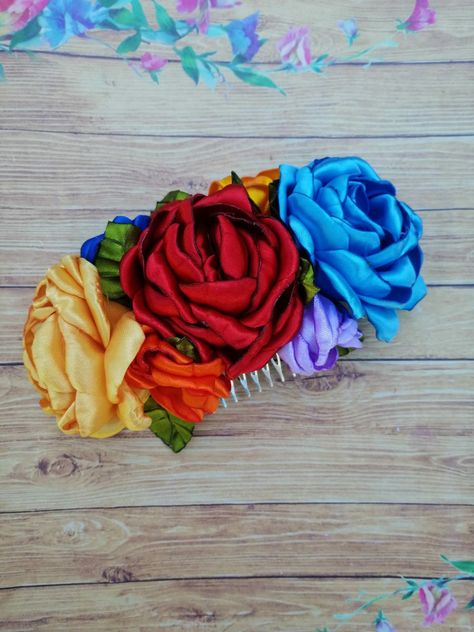 Mexican Wedding Centerpieces, Mexican Party Theme, Mexican Party, Mexican Wedding, Floral Image, Ribbon Crafts, Ribbon Flowers, Flower Crown, Wedding Centerpieces