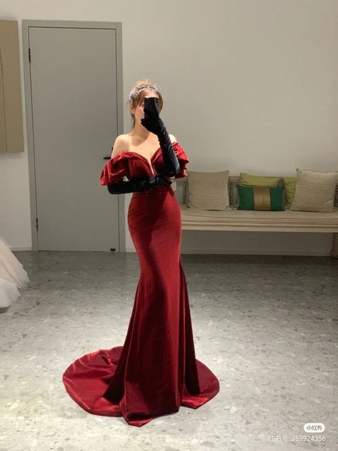 sylvie lancaster | promises we meant to keep Elegant Red Dress, Formal Ball Gown, Prom Dress Inspiration, Stylish Party Dresses, Gala Dresses, Glam Dresses, Fancy Outfits, Long Prom Dress, Fancy Dresses