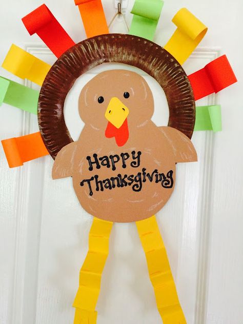 Paper Plate Wreath, Decorate For Thanksgiving, Plate Wreath, Paper Plate Turkey, Nursing Home Crafts, Thanksgiving Crafts Decorations, Diy Turkey, Turkey Wreath, Halloween Web