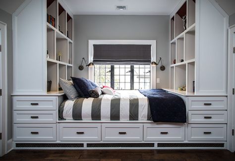 Wow! Kids or guest bedroom with storage drawers and cubbies - bookshelves. Interior Courtyard House Plans, Guest Room Storage, Bed Designs With Storage, Kids Bed Design, Captains Bed, Built In Bed, Office Interior Design Modern, Modern Office Interiors, Creative Bedroom