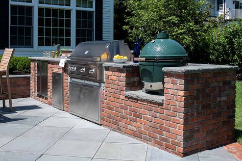 Backyard Brick Grill Ideas, Bbq Area Ideas Outdoor Brick, Outdoor Kitchen Against The House, Brick Bbq Area, Bbq Area Ideas Outdoor, Bbq Area Ideas, Brick Outdoor Kitchen, Outdoor Grill Area, Brick Bbq