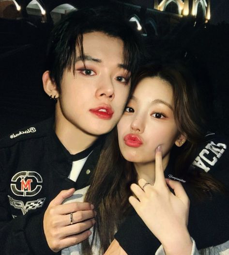 Yeji And Yeonjun Edit, Yeji And Yeonjun, Twin Life, Kpop Couples, Kpop Idol, Solar, Ships, Beauty