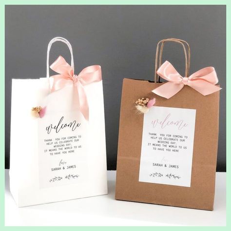 Welcome Bags For Wedding Guests, Wedding Party Gift Bags, Decorated Gift Bags, Jw Pioneer Gifts, Welcome Party, Small Business Packaging Ideas, Pioneer Gifts, Kraft Bag, Wedding Welcome Bags