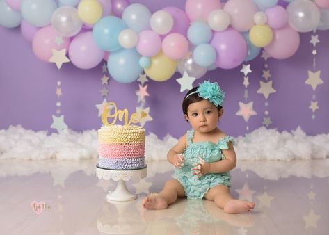 Pastel Cake Smash Photo Shoot, Pastel Cake Smash, Cake Smash Girl, Smash Cake Photography, Unicorn Cake Smash, Cake Smash Theme, 1st Birthday Girl Decorations, Smash Cake Girl, Baby Cake Smash