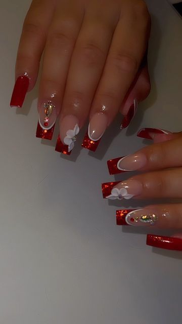 Red Acrylic Nails, Fancy Nails Designs, Winter Nails Acrylic, Pretty Nail Art Designs, Fun Crochet, Nail Swag, White Nail, Pretty Nail Art, Fancy Nails