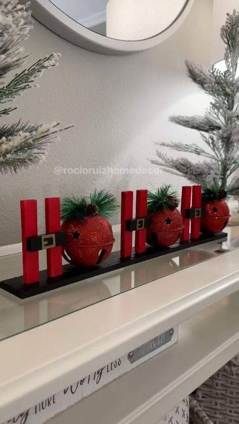 Window Decor Ideas For Christmas, Kitchen Island Christmas Decor Ideas, Cheap Christmas Decor, Christmas Indoor Decor, Dollar Store Christmas Crafts, Christmas Crafts Diy Projects, Activity Director, Decoration For Christmas, Christmas Decorating Ideas