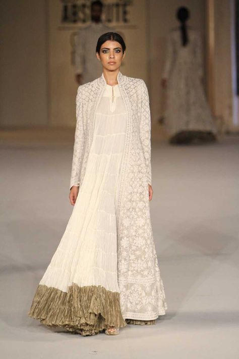 Bridal Gowns Indian, Gowns Indian, Lakme Fashion Week 2016, Rohit Bal, Salwar Kamiz, Vogue India, Indian Gowns, Indian Couture, Lakme Fashion Week