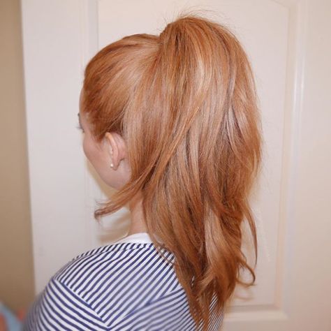 Textured, messy ponytail 💛 pictured | Signature Strawberry Blonde {shade 31} 18" 180 grams double drawn set | www.girlgetglamorousHAIR.com Ginger Ponytail, Extensions Lashes, Blonde Ponytail, Messy Ponytail, Strawberry Blonde Hair, Shades Of Blonde, Red Hair Color, Promotes Hair Growth, Strawberry Blonde