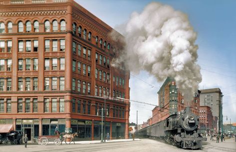 'The Paper Time Machine' takes historical images and imbues them with astonishing color. Colorized History, Colorized Historical Photos, New York Central Railroad, Syracuse New York, Colorized Photos, New York Central, Washington Street, Historical Images, Pearl Harbor