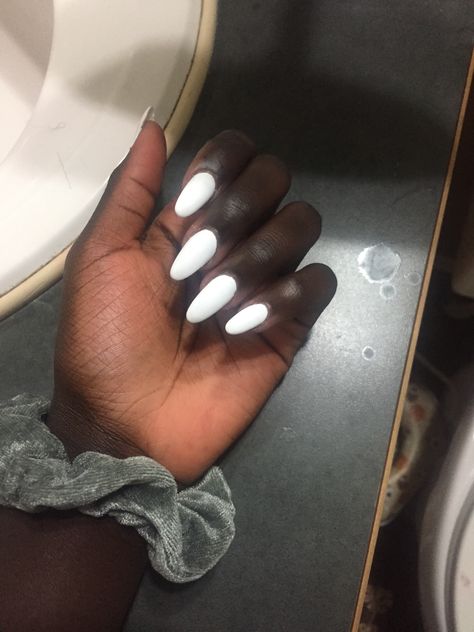 Matte White Nails Almond, Almond White Acrylic Nails, White Acrylic Nails Almond, White Nails Almond Shape, White Almond Shaped Nails, Almond Shaped Acrylics, Almond White Nails, White Nails Almond, Almond Nails White