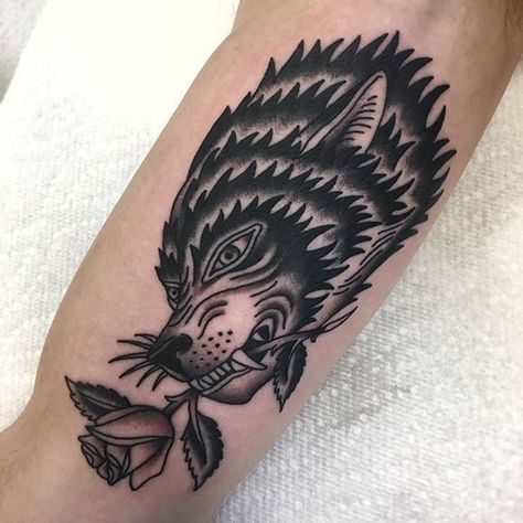 Wolf from the other day on @jtucker_13, thanks again man! Wolf Biting Tattoo, Wolf Biting, Emo Piercings, Falling Stars, Wolf Tattoo, Hand Tattoo, Piercing Tattoo, The Hand, Hand Tattoos