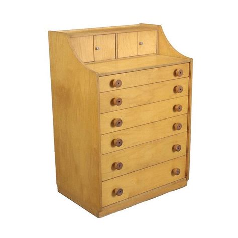 Chest of drawers with riser; poplar plywood. Brand/Manufacturer: Italian Production. Shop our full collection of Storage here at Vinterior Crystal Top, Antique Chest, Chests Of Drawers, Vintage Sideboard, Solid Walnut, Design Vintage, Walnut Wood, Chest Of Drawers, New Vintage