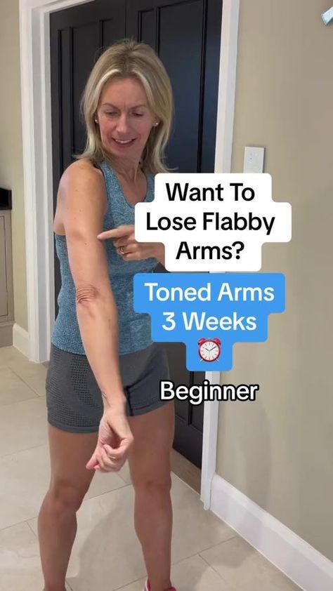 Arm Flab Exercises, Easy Arm Workout, Arm Workout For Beginners, Arm Fat Exercises, Flabby Arm Workout, Beginner Exercises, Britney Spears Toxic, Arm Flab, Tone Arms Workout