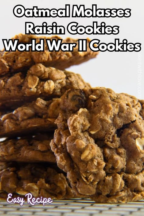 Oatmeal Molasses Raisin Cookies (World War II Cookies) Craisin Cookies, Molasses Recipes, Cookies Video, Chewy Molasses Cookies, Molasses Cookies Recipe, Raisin Recipes, Cookie Recipes Oatmeal Raisin, Oatmeal Raisin Cookies Chewy, Oatmeal Cookies Chewy