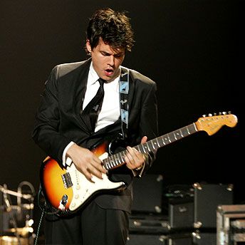 John Mayer Trio is the best of John Mayer.  His guitar, an awesome bass player, and a phenomenal drummer make for a fun time.  Great to watch on DVD, Where the Light Is. John Mayer Trio, Jack Johns, Best Guitarist, Guitar Tips, Guitar For Beginners, Darren Criss, I John, Music Heals, Bass Player