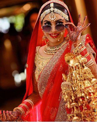 Sunglasses for an Indian Wedding | a must for the couple | Curated by witty vows | Selfie and photo of Indian bride with sunglasses | Hide the hangover विवाह की दुल्हन, शादी की तस्वीरें, Indian Bride Poses, Bride Photos Poses, Indian Wedding Poses, Indian Wedding Bride, Indian Wedding Photography Couples, Bridal Photography Poses, Indian Wedding Couple Photography