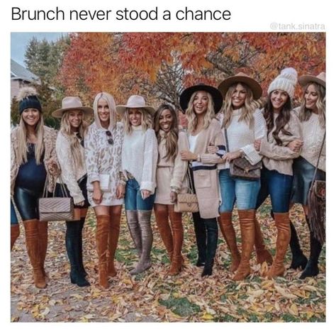 Vineyard Outfit, Wine Tasting Outfit, Wineries Outfit, Bota Over, Autumn Wine, Looks Country, Girls Fall Outfits, Fresh Memes, Photo Outfit