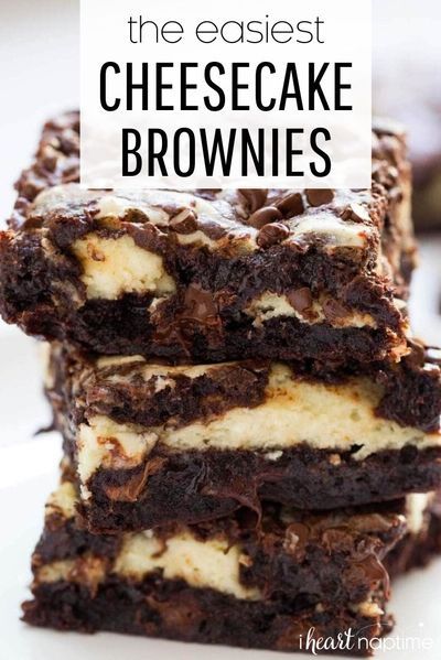 Fudgy cheesecake brownies swirled with a cream cheese filling and chocolate chips. Super soft, rich and the ultimate chocolate lover's dream dessert!#brownies #browniesrecipe #chocolate #chocolatechip #chocolaterecipes #baking #bakingrecipes #cheesecake #cheesecakerecipes #cheesecakebars #desserts #dessertrecipes #easydesserts #recipes #iheartnaptime Chocolate Cheesecake Brownies, Brownies Cheesecake, Fudgy Chocolate Brownies, Cheesecake Swirl Brownies, Cheesecake Brownies Recipe, Dream Dessert, Cheesecake Brownie, Cream Cheese Brownies, Swirl Brownies