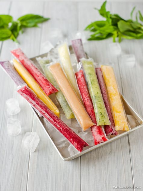 Rainbow Whole-Fruit Ice Pops | Flickr - Photo Sharing! Fruit Ice Pops, Summer Popsicles, Easy Snacks For Kids, Fruit Pops, Fruit Popsicles, Diy Popsicle, Ice Pop Molds, Rainbow Fruit, Fruit Ice