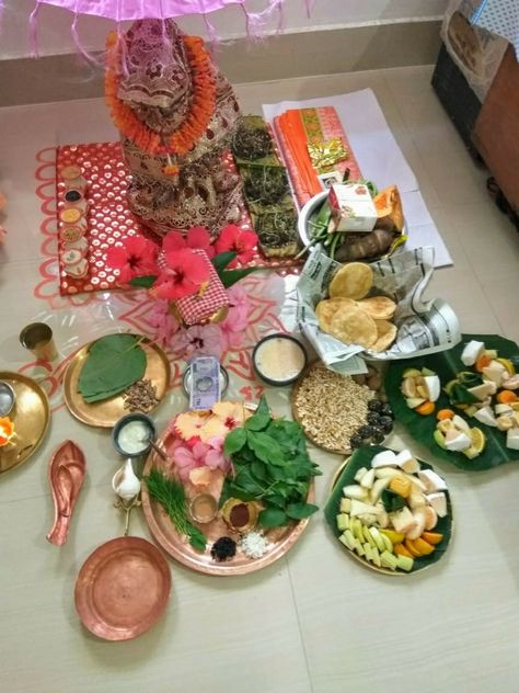 Lokhi Puja, Puja Thali, Tips For Happy Life, Happy Life, Table Settings, Quick Saves