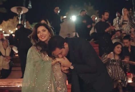 Mahira Khan Wedding, Qawali Night, Mahira Khan, Beauty Face, Dancing, Actresses, The World, Music, Beauty