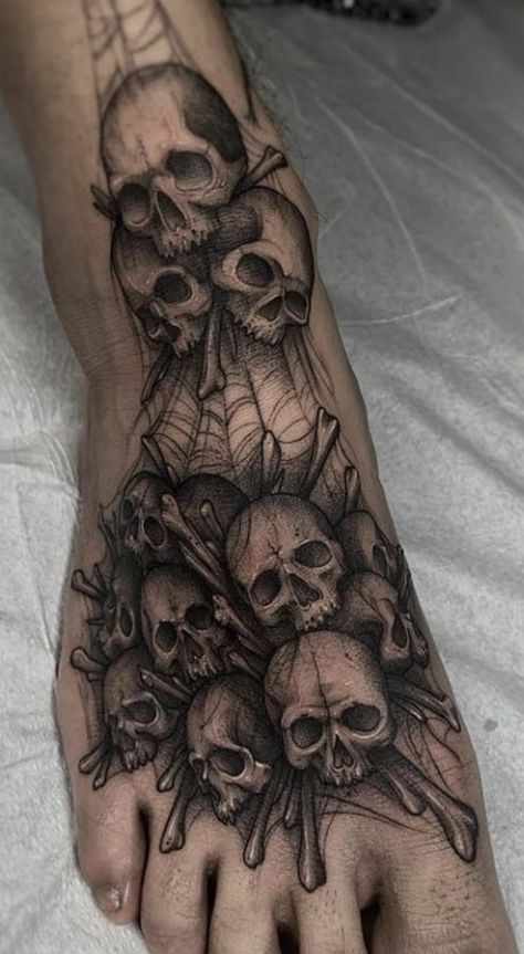 Tattoos Skull, Belly Dancers, Skull Tattoo, Portrait Tattoo, Tattoos, Quick Saves