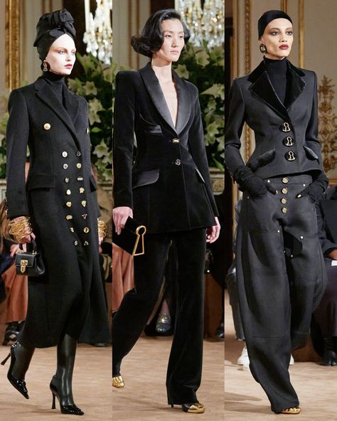 Haute Couture Suits Woman, Schiaparelli Jacket, Schiaparelli Runway, Schiaparelli Ready To Wear, Italian High Fashion, Stylish Business Outfits, Elite Fashion, Black Outfits, Estilo Chic