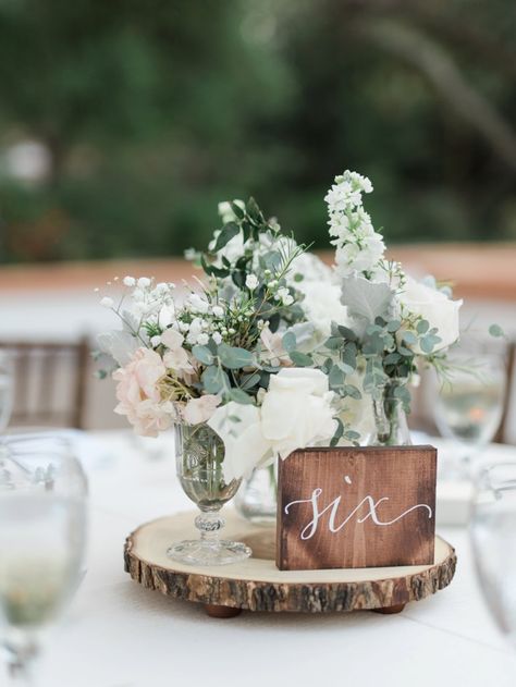 An Elegant Rustic Blush & White California Wedding via TheELD.com Wedding Locations California, Diy Rustic Decor, Unique Wedding Flowers, Rustic Wedding Centerpieces, Flower Centerpieces Wedding, Wedding Table Decorations, Head Table, Wedding Flower Arrangements, Wedding Table Centerpieces