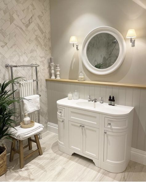 Bathroom Panelling Ideas, Bathroom Panelling, Herringbone Tile Bathroom, Panelling Ideas, Toilet Room Decor, Bathroom Paneling, White Wall Mirrors, Decorating Bathroom, Stunning Bathrooms