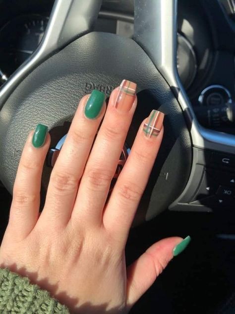 Green Plaid Nail Designs, Green Fall Nails, Country Acrylic Nails, Plaid Nail Designs, Nail Parlour, Autumn Manicure, 2022 Nails, Mickey Nails, Nail Goals