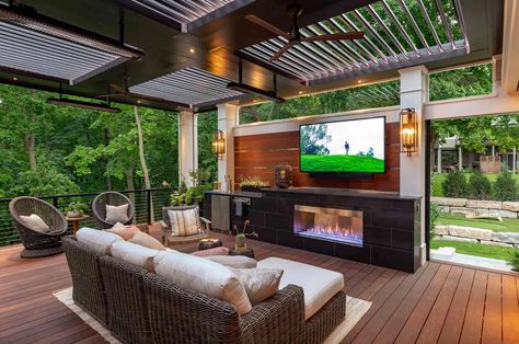 47 Most Amazing Pergola Design Ideas For Summer Living Outdoor Tv Ideas, Tv Ideas, Louvered Pergola, Pergola Lighting, Outdoor Kitchen Island, Outdoor Entertaining Spaces, Backyard Entertaining, Outdoor Heaters, Outdoor Tv