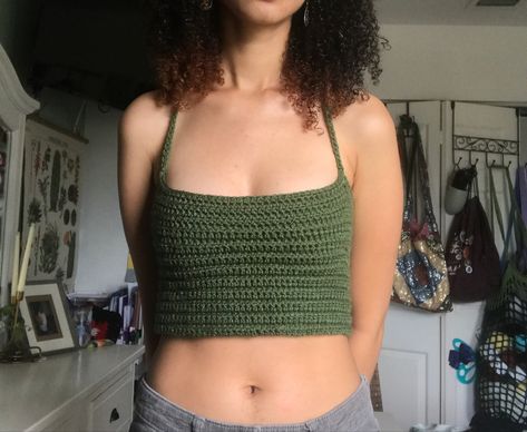 Cheap Green Trendy Crochet Top, Green Crochet Knit Tops, Green Handmade Cotton Crochet Top, Green Fitted Crochet Top, Green Fitted Cropped Crochet Top, Crochet Cami Top, Handmade Vest, Sweater Designs, Vest Sweater