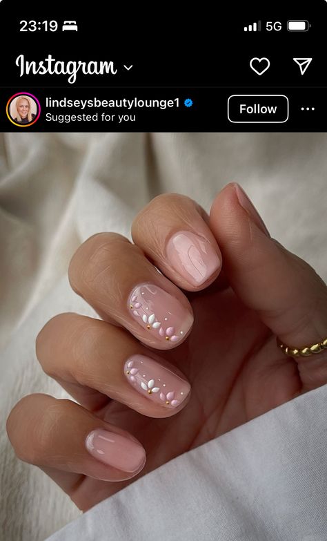 Birth Nails, Nails Mom, April Nails, Short Acrylic Nails Designs, Short Acrylic Nails, Holiday Nails, Acrylic Nail Designs, Trendy Nails, Pretty Nails