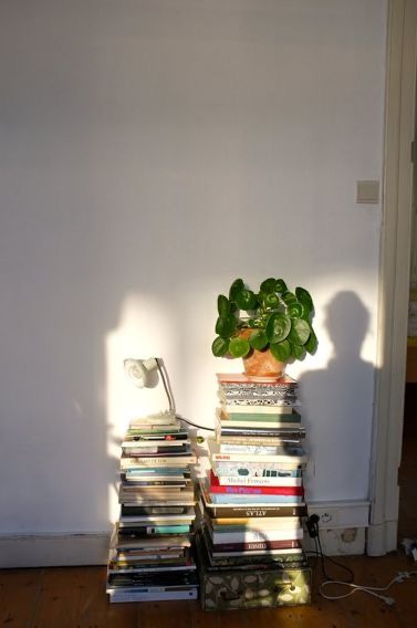 Books On Floor, Books On The Floor, Apartments Inspiration, Floor Aesthetic, Stack Books, Uni Room, Dream Apartment, November 1, Apartment Inspiration