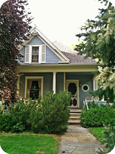 Quaint Houses Exterior, Home Exterior Victorian, Storybook Style Homes, Small Blue House, Blue Tiny House, House Styles Exterior, Cottage Architecture, Victorian Exterior, Cute Cottages