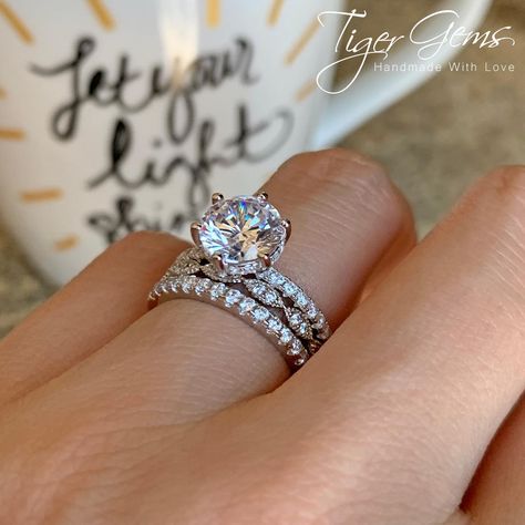 Solitaire Ring Stack, Eternity Band Set, Wedding Band Styles, Stacked Wedding Bands, Future Engagement Rings, Ring Stack, Dream Engagement, Dream Engagement Rings, Half Eternity Band