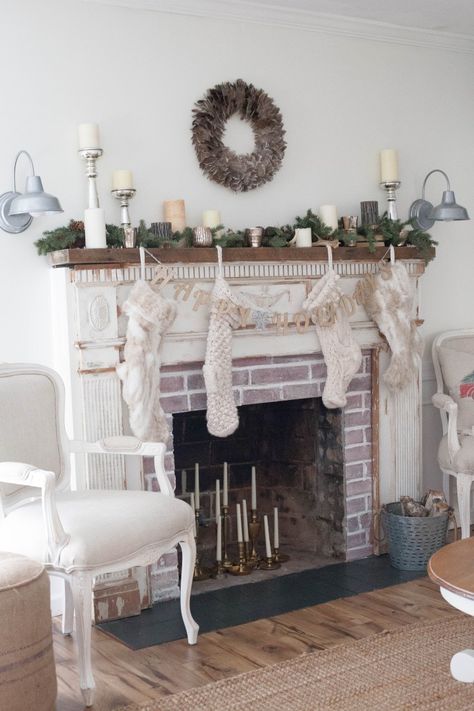 A simple and rustic farmhouse Christmas living room featuring a mixture of textures and vintage finds! Lauren Mcbride, Vine Wreath, Christmas Living Rooms, Christmas Mantels, Farmhouse Christmas, Colorful Decor, Pine Cones, Rustic Farmhouse, Christmas Home