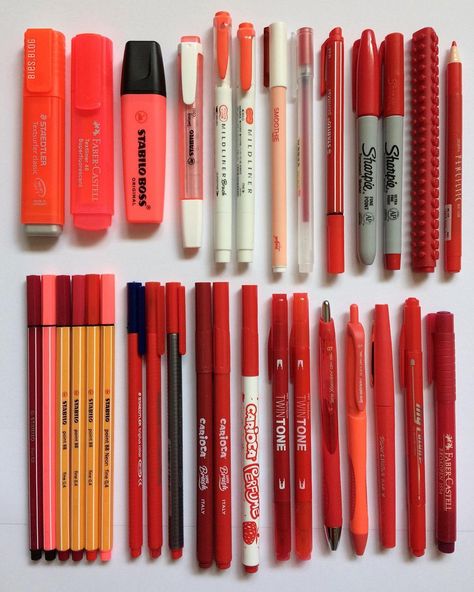 Red Highlighter Pen, Red Pens Aesthetic, Red Stationary Aesthetic, Stationary Gadgets, Red School Aesthetic, Red School Supplies, Red Stationary, Stationery Things, Aesthetic Flatlay