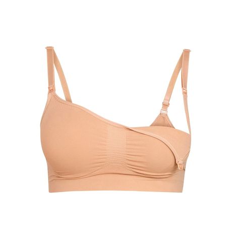 Skims Reviews: 6 ‘Glamour’ Editors Try the Brand’s Most Popular Bras | Glamour Chelsea C, Nursing Baby, Post Pregnancy, Nike Training, Heritage Backpack, Maternity Nursing, Across Body Bag, Waist Trainer, Office Outfits