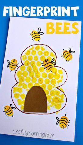 Bubble Wrap Beehive + Fingerprint Bee Craft #Thumbprint art | CraftyMorning.com Bubble Wrap Crafts, Preschool Bugs, Thumbprint Art, Insects Preschool, Fingerprint Crafts, Bugs Preschool, Bee Craft, Crafty Morning, Yellow Crafts