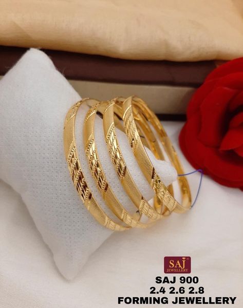 Ladies Bangle Design, Bangel Design, Gold Jewelry Prom, Gold Earrings For Kids, Wedding Jewelry Sets Bridal Jewellery, Bangle Design, Ladies Bangles, Gold Bangles For Women, New Gold Jewellery Designs