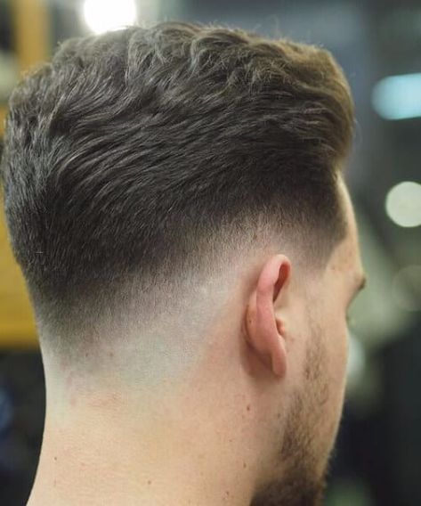 low fade Types Of Fade Haircut, Blowout Haircut, Fade Haircut Styles, High Fade Haircut, Low Skin Fade, Mens Hairstyles Fade, Medium Fade, Low Fade Haircut, Low Fade